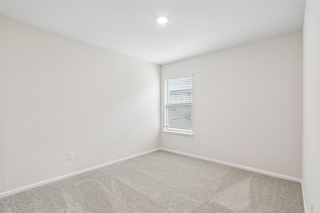 2900 Tamarack Lane Property Photo 22