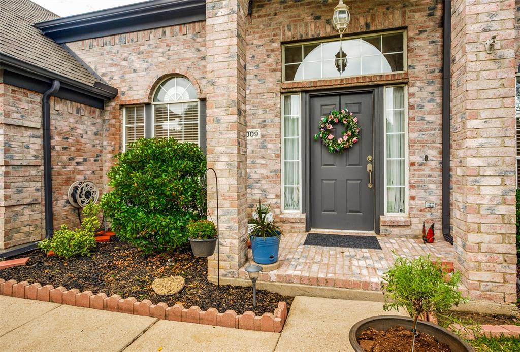 10009 White Lane Property Photo 17