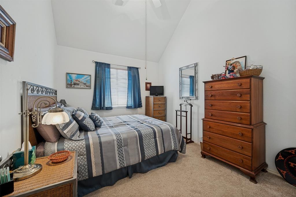 10009 White Lane Property Photo 18