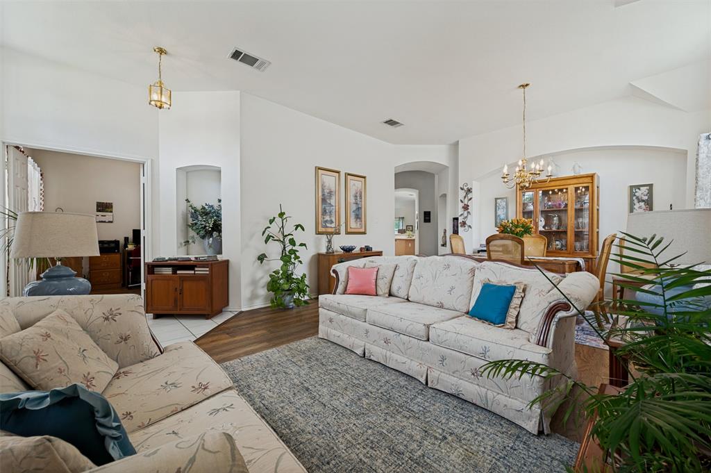 10009 White Lane Property Photo 21