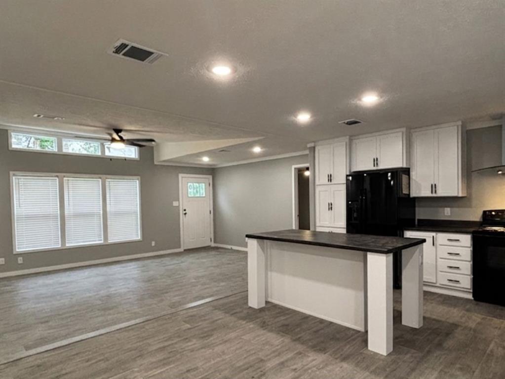 115 S Vidia Way Property Photo 3
