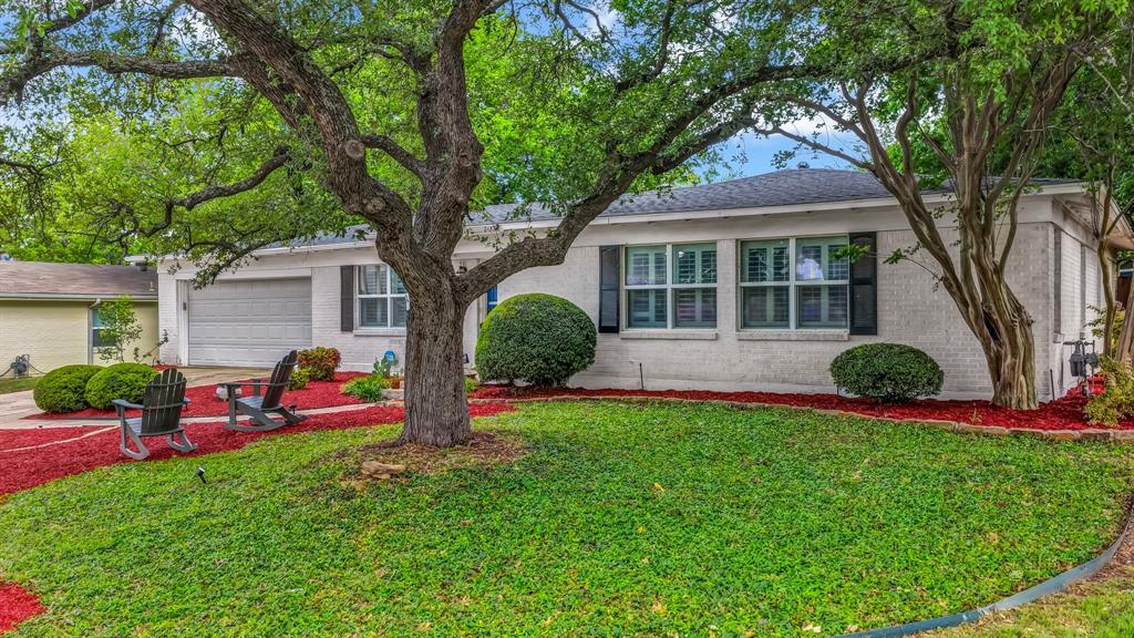 6820 Cumberland Road Property Photo 1