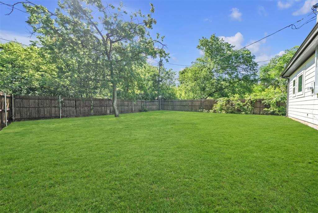 305 Pemberton Street Property Photo 17