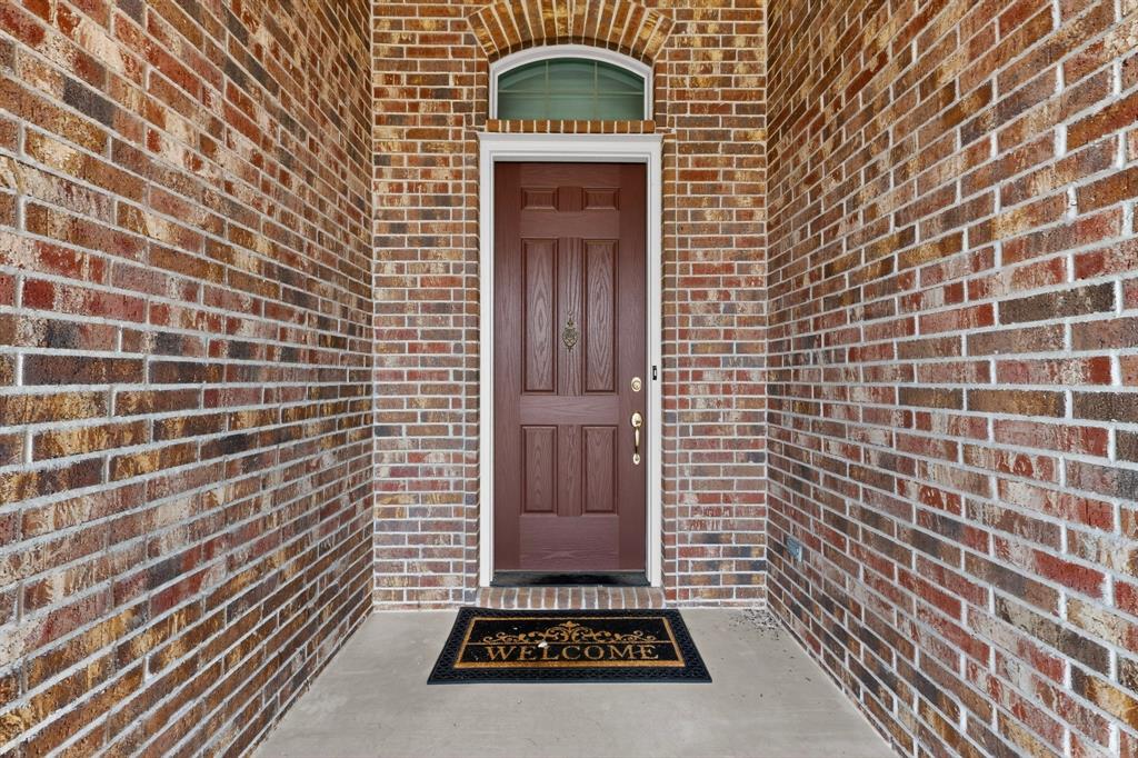 8008 American Way Property Photo 9