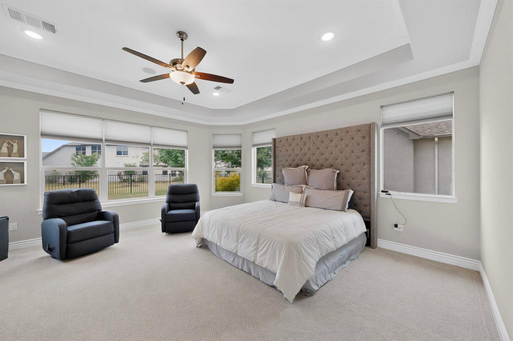 8008 American Way Property Photo 19