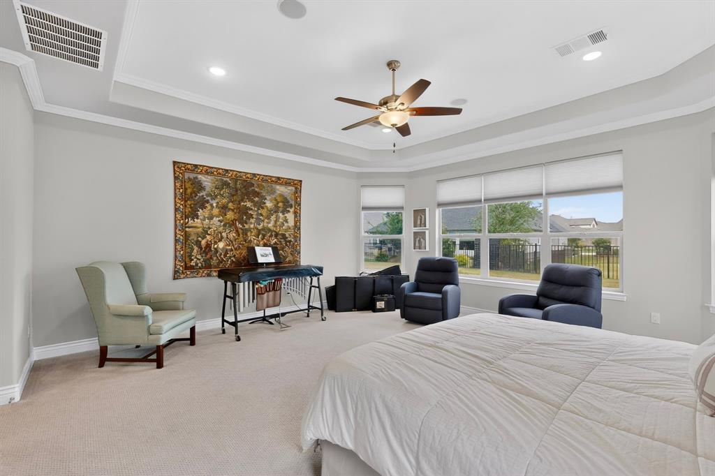 8008 American Way Property Photo 21
