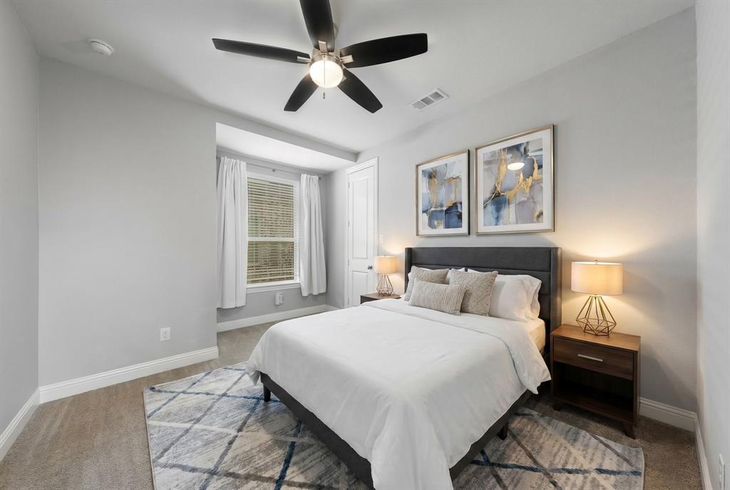 2825 London Property Photo 12