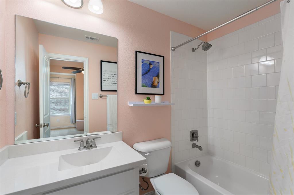 2825 London Property Photo 31