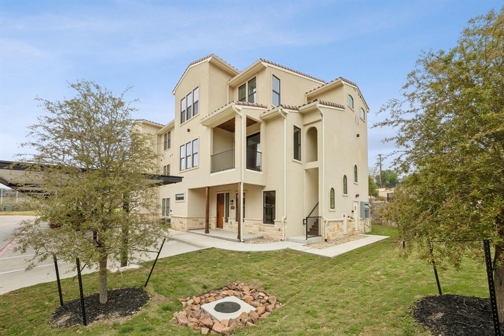 2016 Portofino Drive Property Photo 14