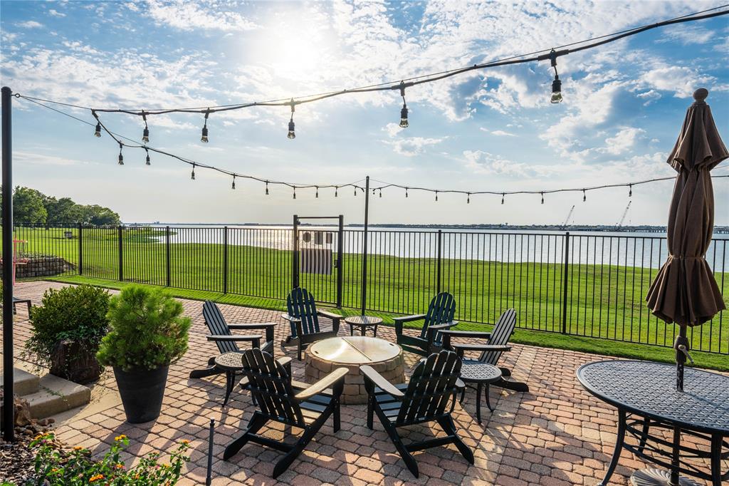 2016 Portofino Drive Property Photo 17
