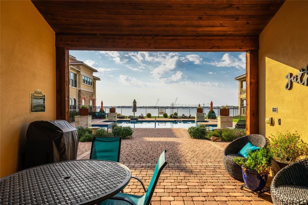 2016 Portofino Drive Property Photo 18
