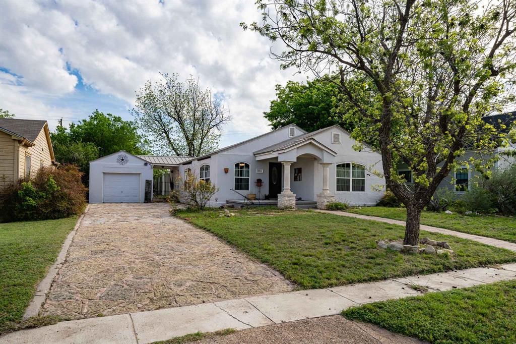 1004 N 7th Street Property Photo 2