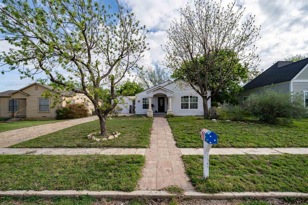 1004 N 7th Street Property Photo 3