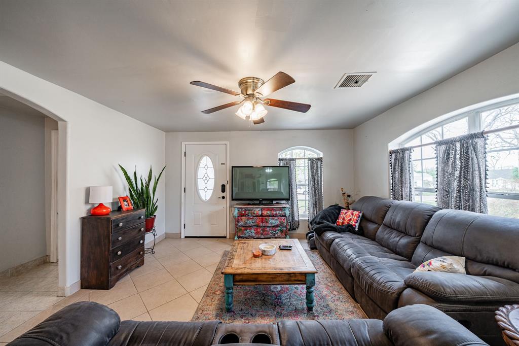 1004 N 7th Street Property Photo 7