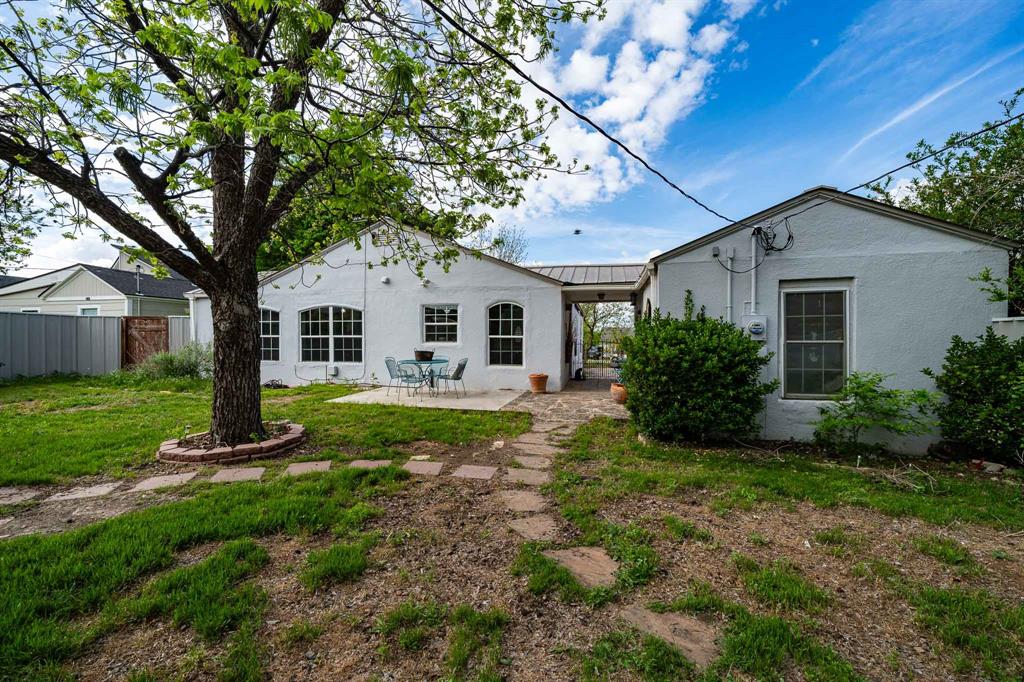 1004 N 7th Street Property Photo 29