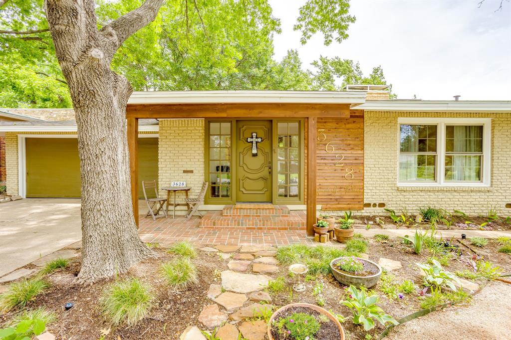 3628 Manderly Place Property Photo 11