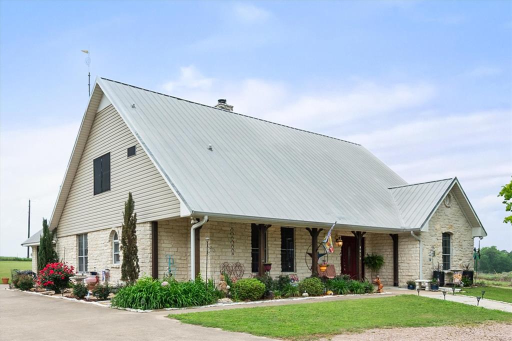 4070 Fm 2452 Property Photo 2