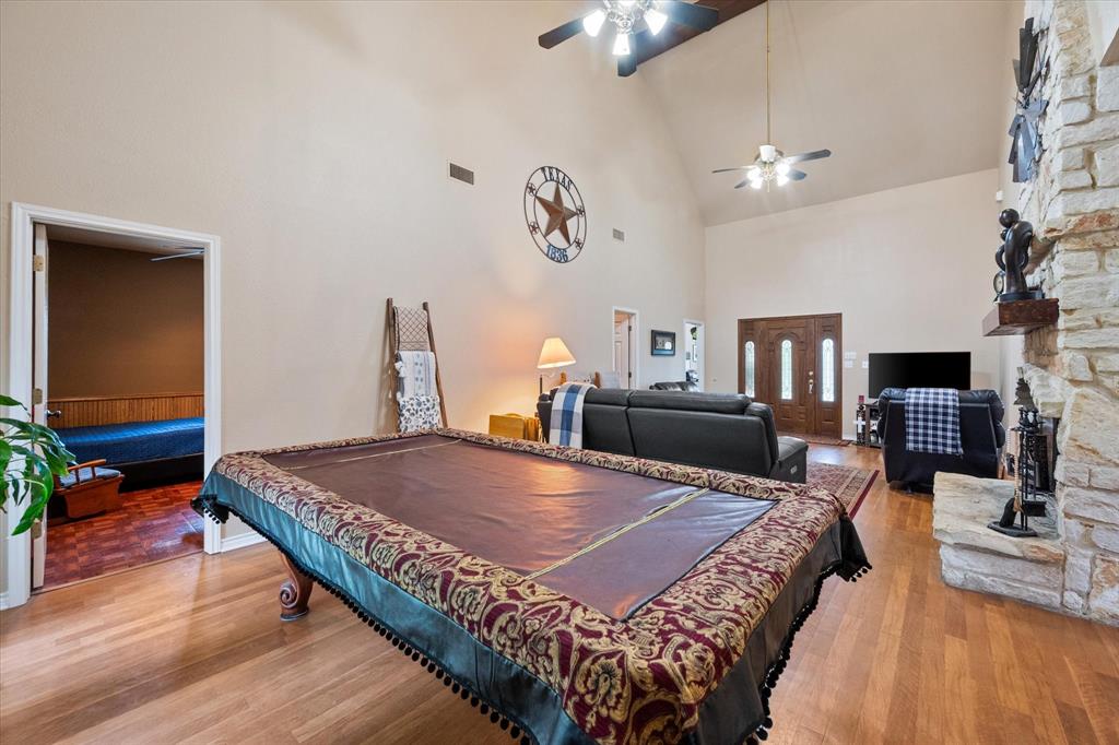 4070 Fm 2452 Property Photo 7