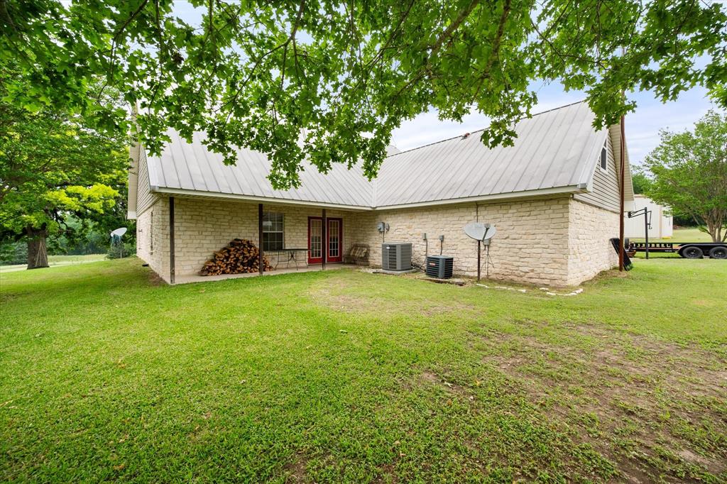 4070 Fm 2452 Property Photo 30