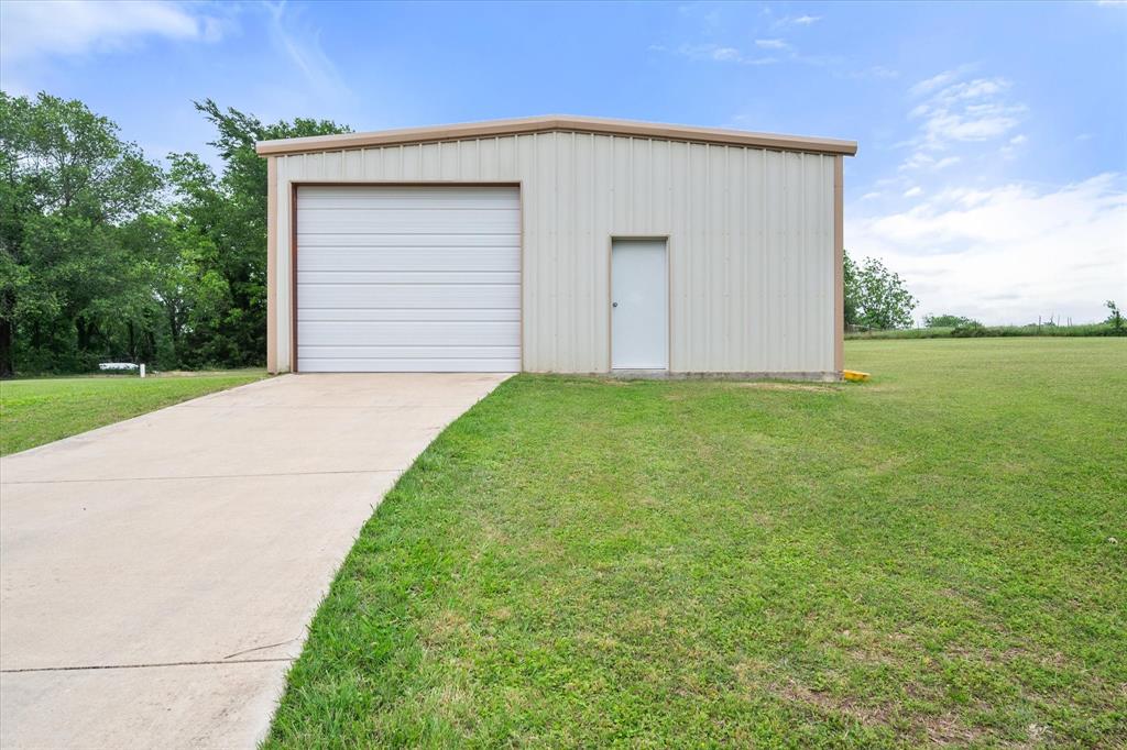 4070 Fm 2452 Property Photo 31