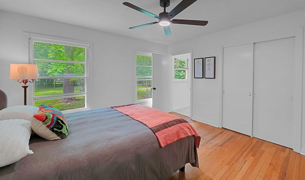 311 E Newland Property Photo 17