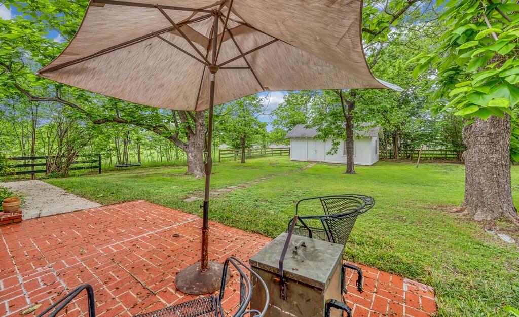 311 E Newland Property Photo 29