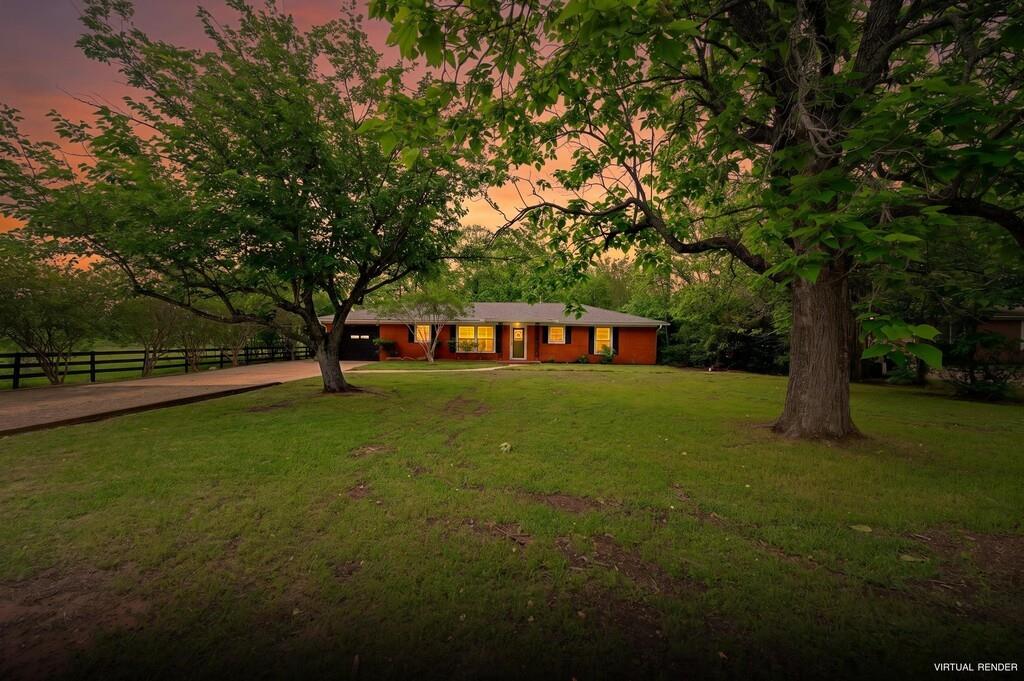 311 E Newland Property Photo 33