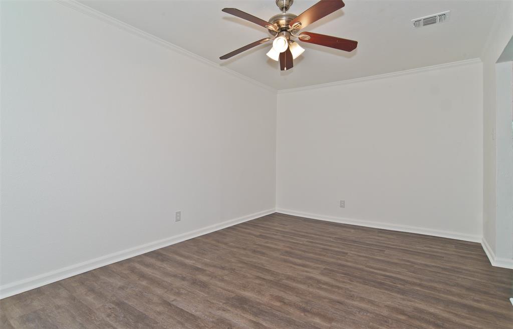 3433 Moon Drive Property Photo 7