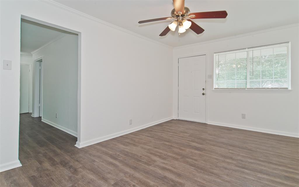3433 Moon Drive Property Photo 8