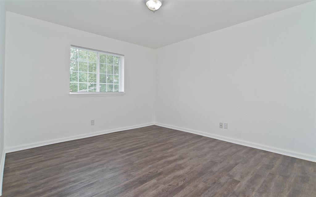 3433 Moon Drive Property Photo 17