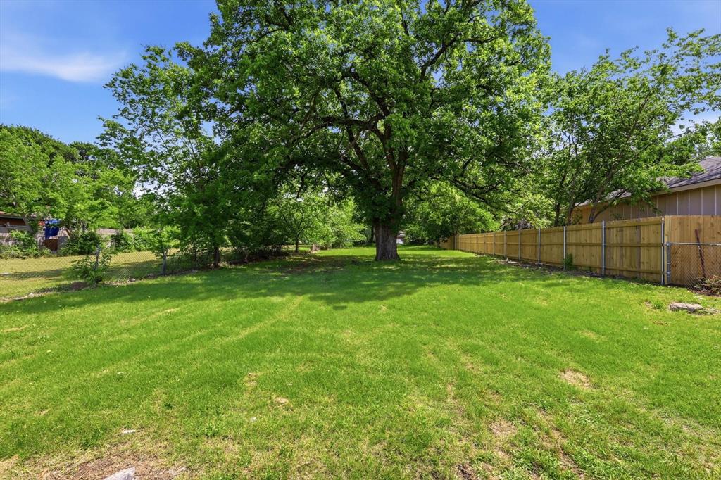 4022 N Westmoreland Road Property Photo 3
