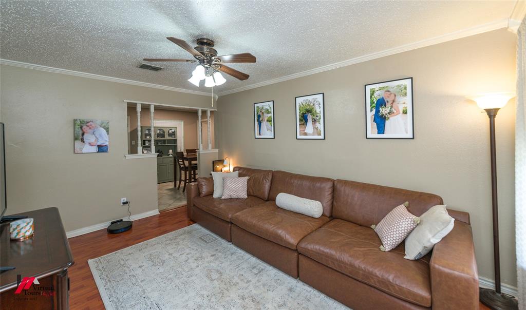 6574 Graham Lane Property Photo 5