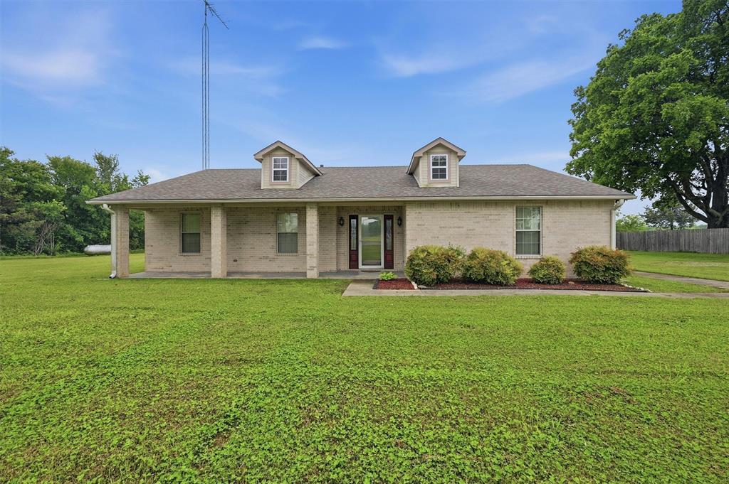 1808 E Fm 120 Property Photo 3