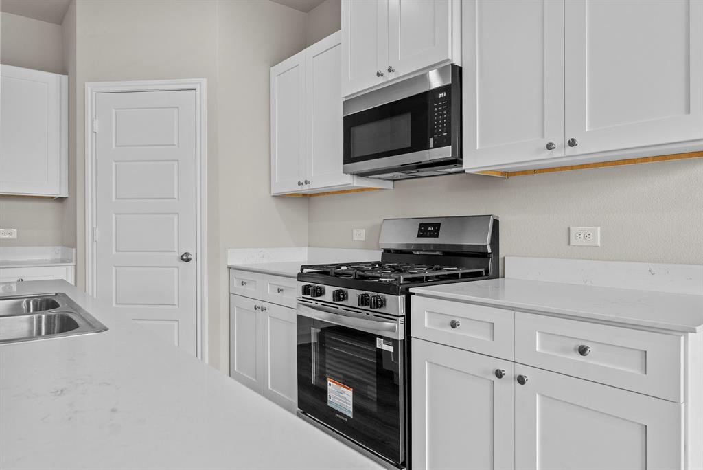 4312 Valley Brook Drive Property Photo 15