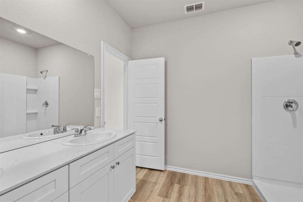 4312 Valley Brook Drive Property Photo 21