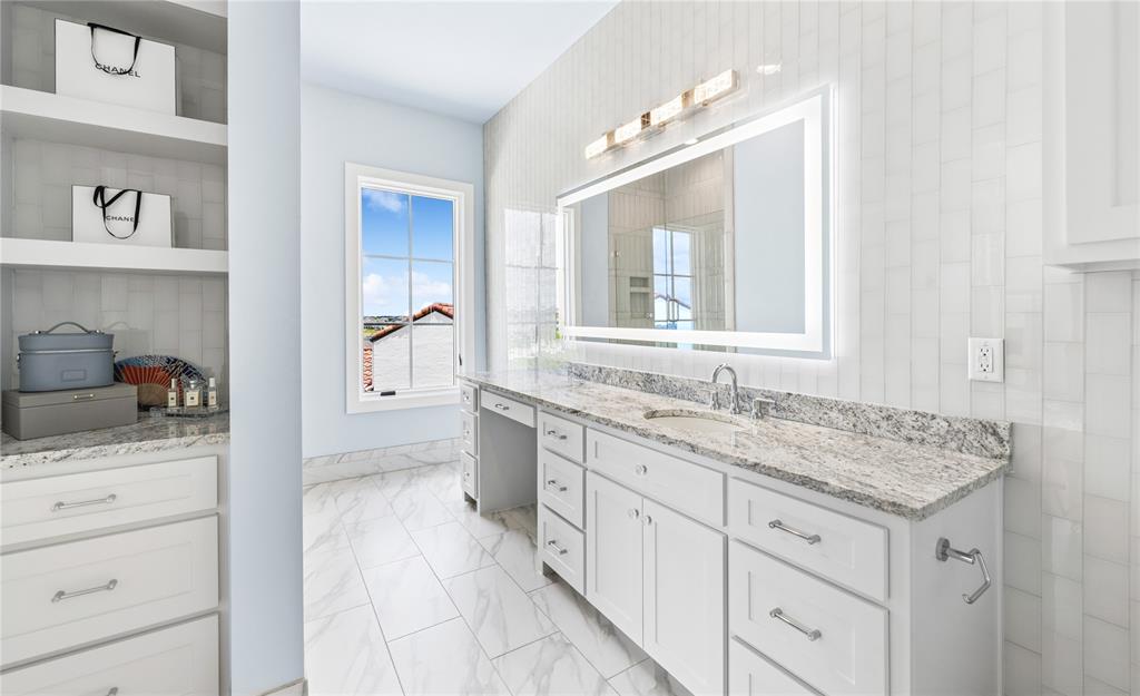 13717 Nouvelle Circle Property Photo 23