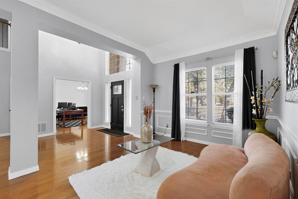 1808 Paddington Court Property Photo 5