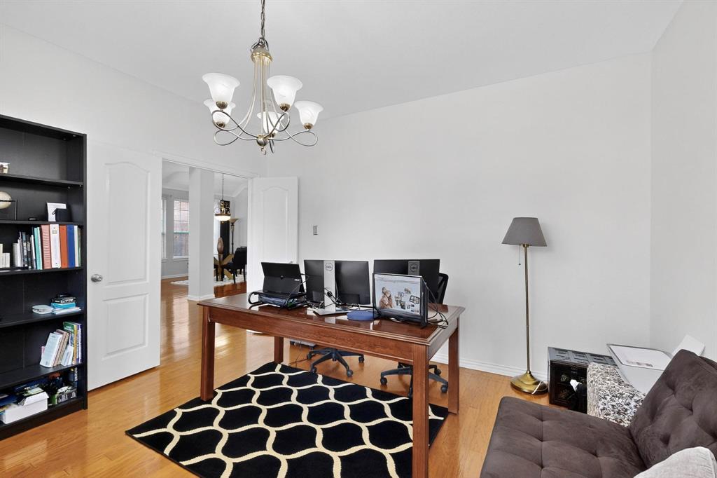 1808 Paddington Court Property Photo 9
