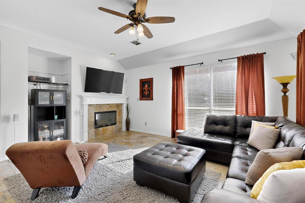1808 Paddington Court Property Photo 11