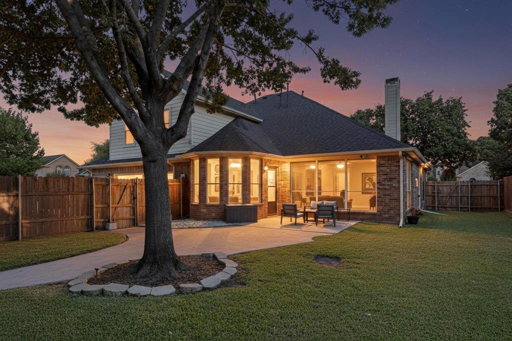 1808 Paddington Court Property Photo 28