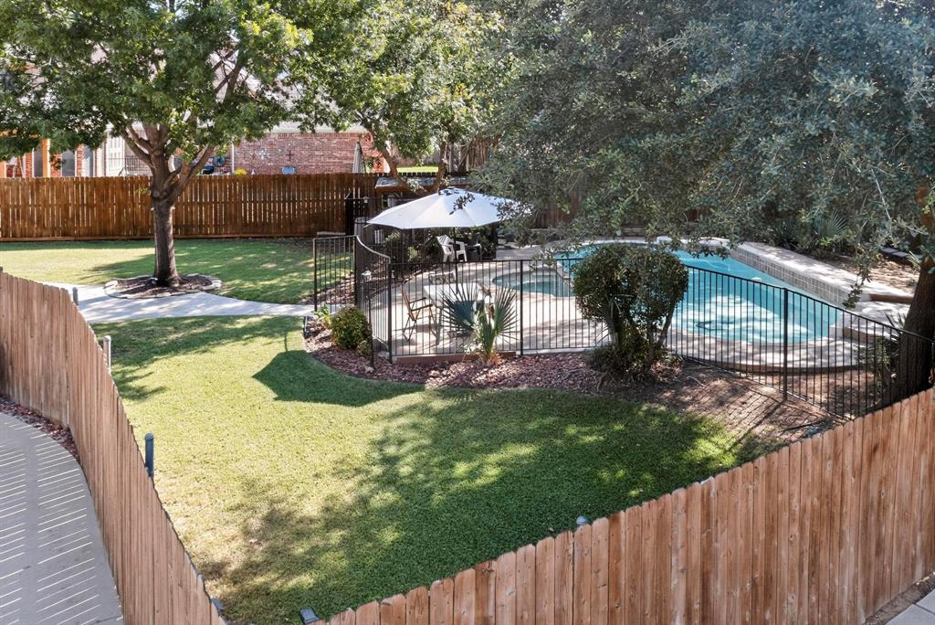 1808 Paddington Court Property Photo 29