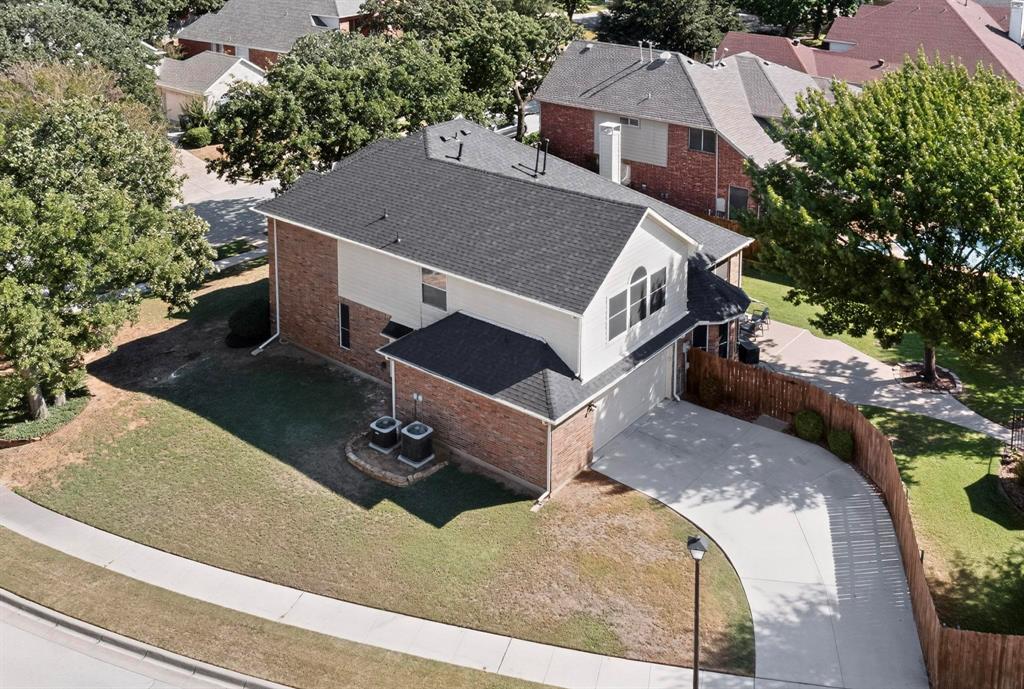 1808 Paddington Court Property Photo 30