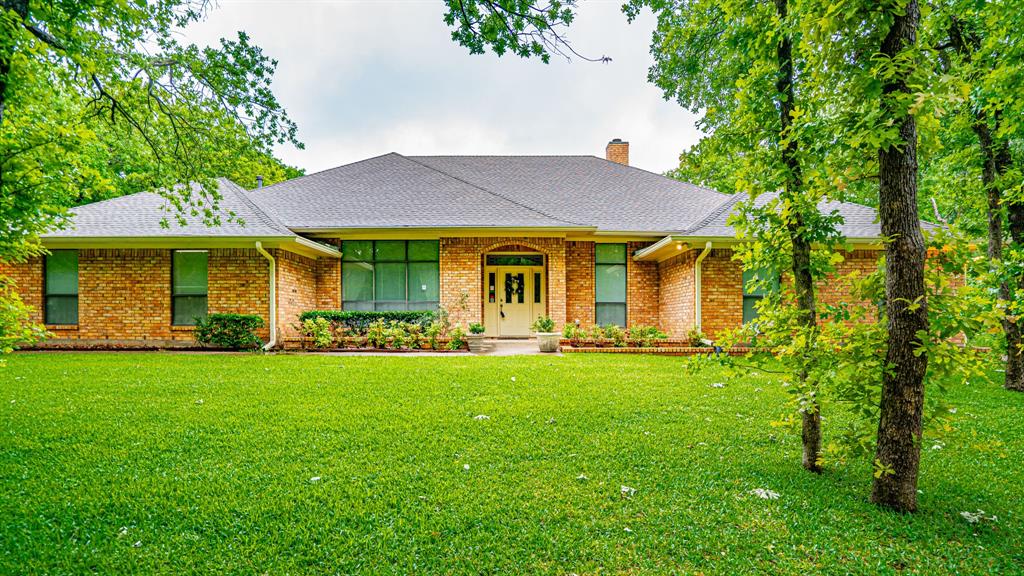 6520 Fall Creek Highway Property Photo 4