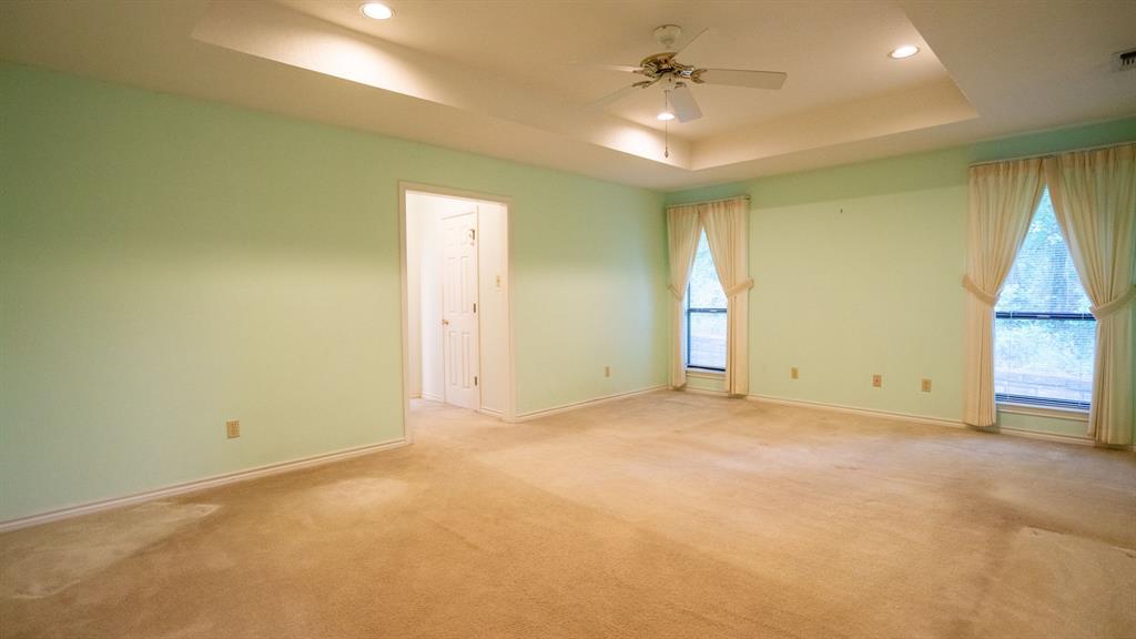 6520 Fall Creek Highway Property Photo 15