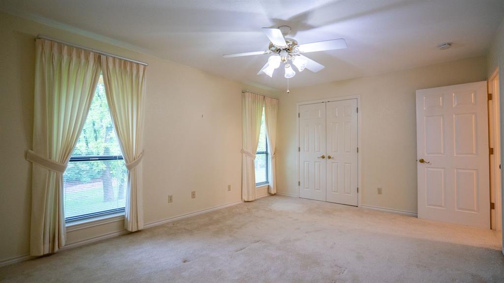6520 Fall Creek Highway Property Photo 21