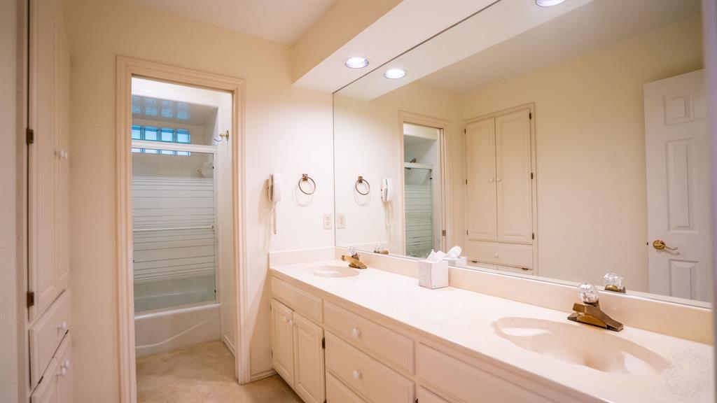 6520 Fall Creek Highway Property Photo 23