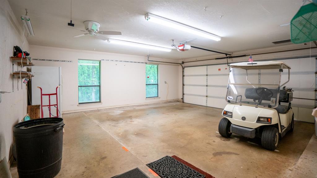 6520 Fall Creek Highway Property Photo 28