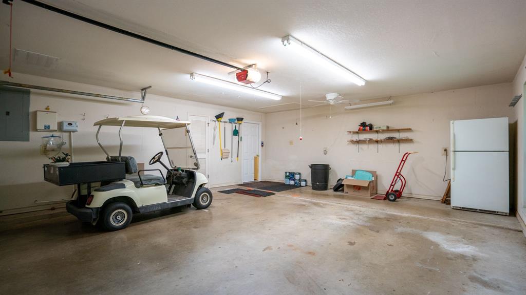 6520 Fall Creek Highway Property Photo 29