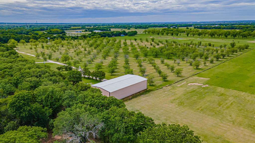 6520 Fall Creek Highway Property Photo 35