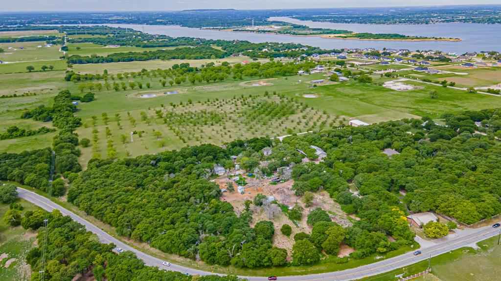 6520 Fall Creek Highway Property Photo 36